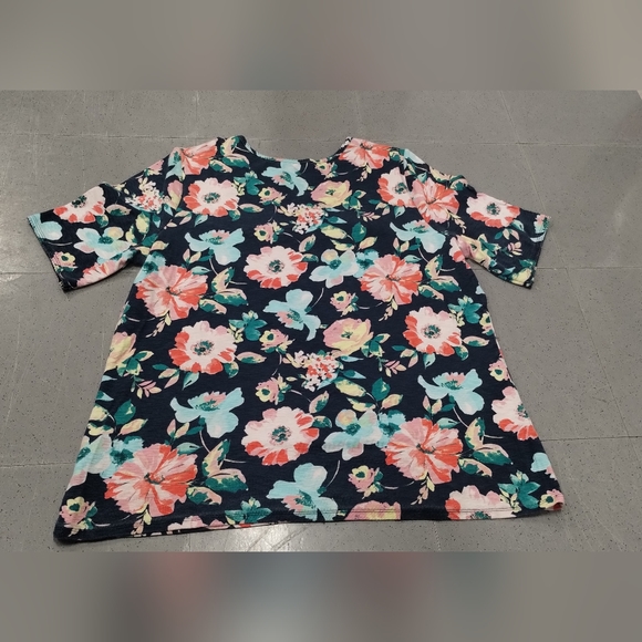Time & Tru XXXL Tee Shirt NAVY Multi Color Floral Scoop Neck Soft Stretchy - Picture 3 of 9